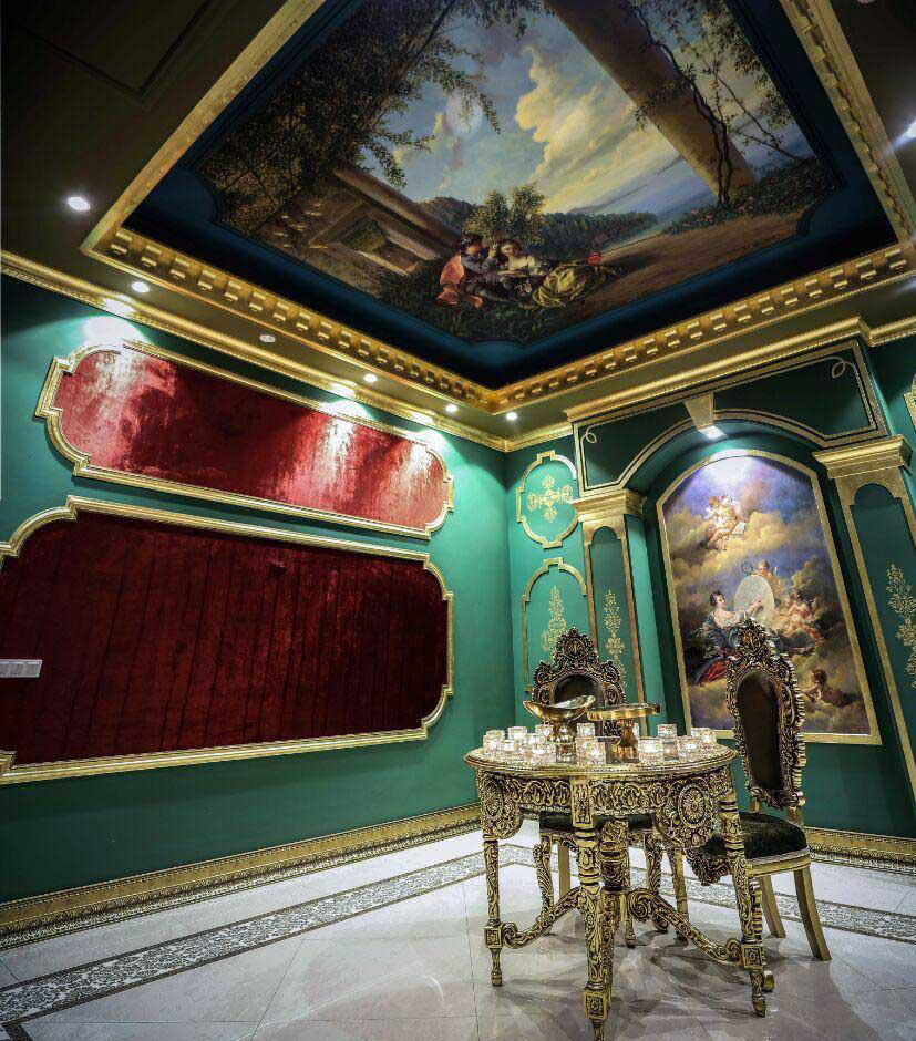 تالار رویال آنتیک